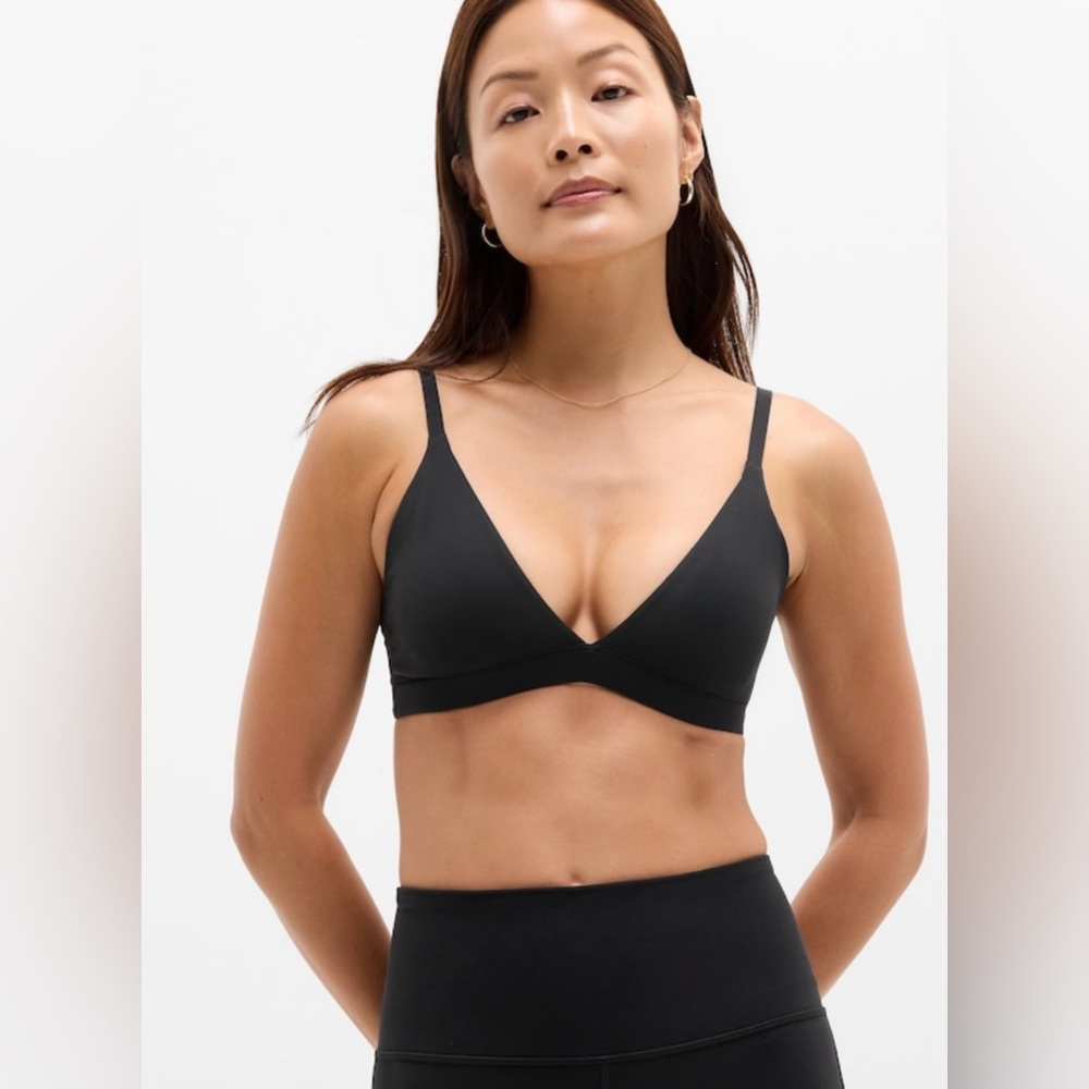 NWT-Athleta Black Vitaform Plunge Bralette, Medium A-C
